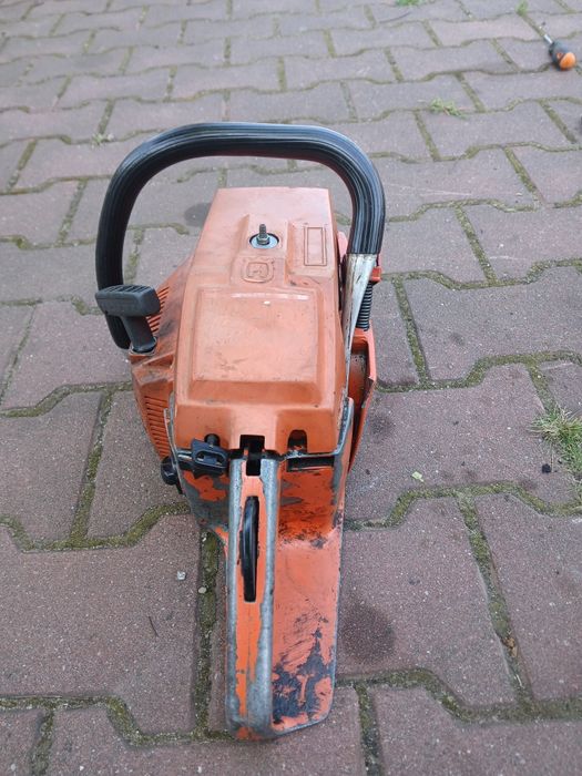 Husqvarna  44  piła spalinowa lub części