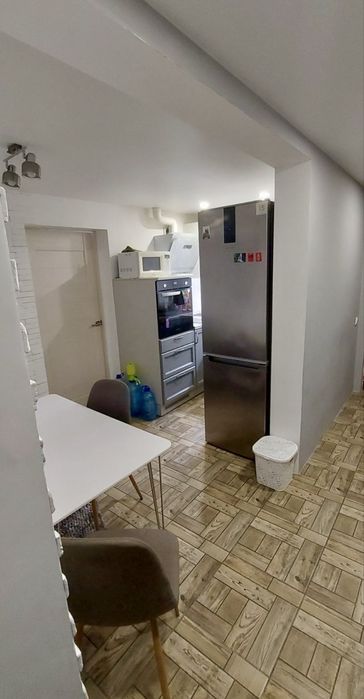 Продам 3 комн квартиру метро Левада