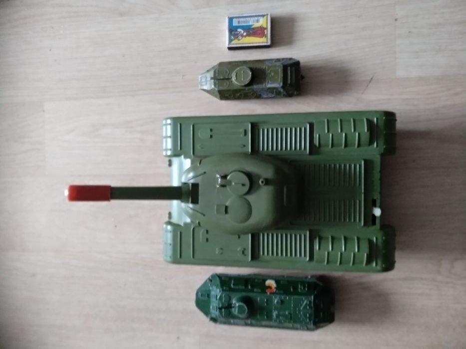 Детская игрушка танк. СССР.