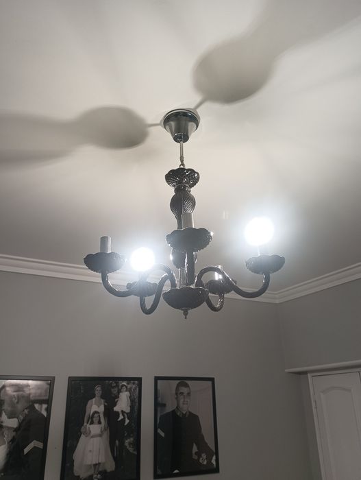 Black ceiling lamp with five arms426133677147443201