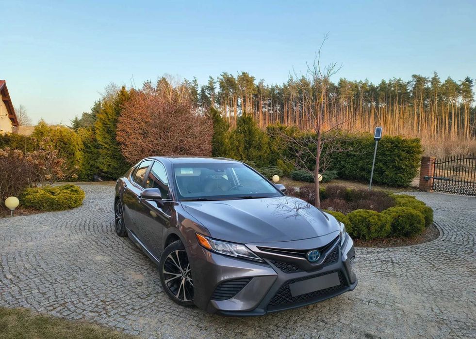 Toyoya Camry 2.5 Hybrid