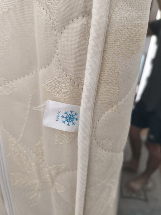 Продам матрас 160/200