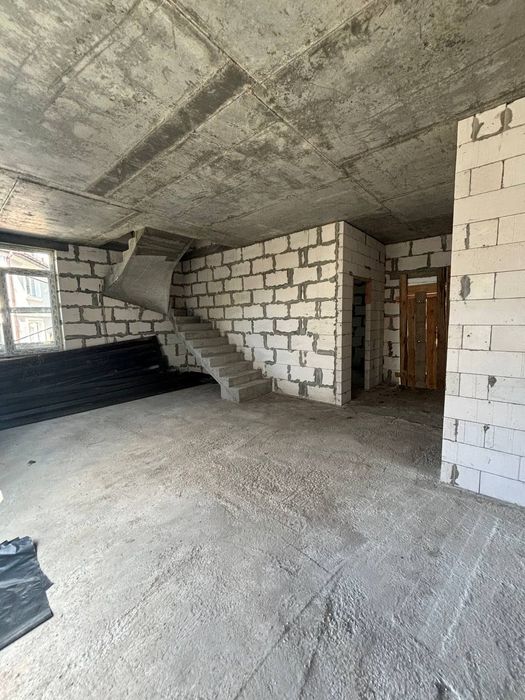 Продаж якісного дуплекса м.Ірпінь 4 кім 120м2 та 3 сотки землі  ГАЗ!