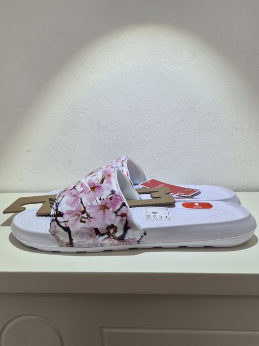 Тапки W NIKE Slide Print, FZ3111 100, US9 40.5 26CM