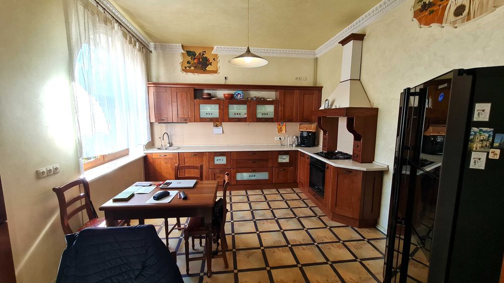 Будинок у Львові р-н вул. Стрийської Преміум Класу для Представництва