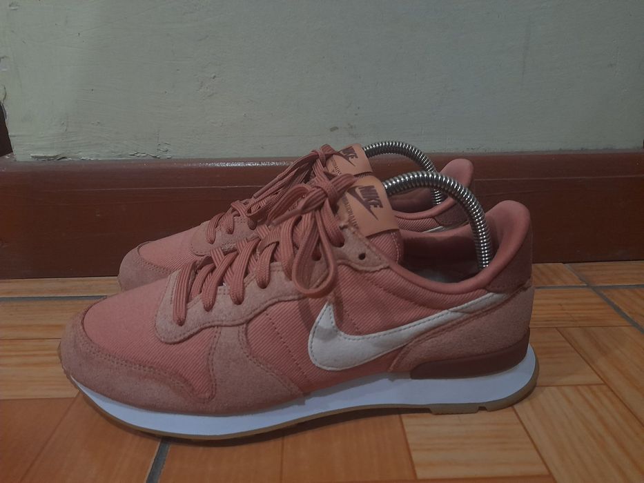 Оригинал Кроссовки женские Nike Internationalist, 38,5( 24,5 см)
