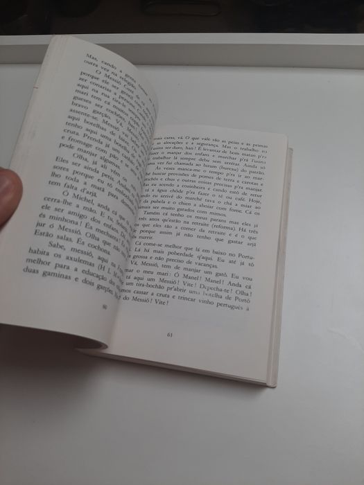 Livro caricaturas para rir joaquim de ourem