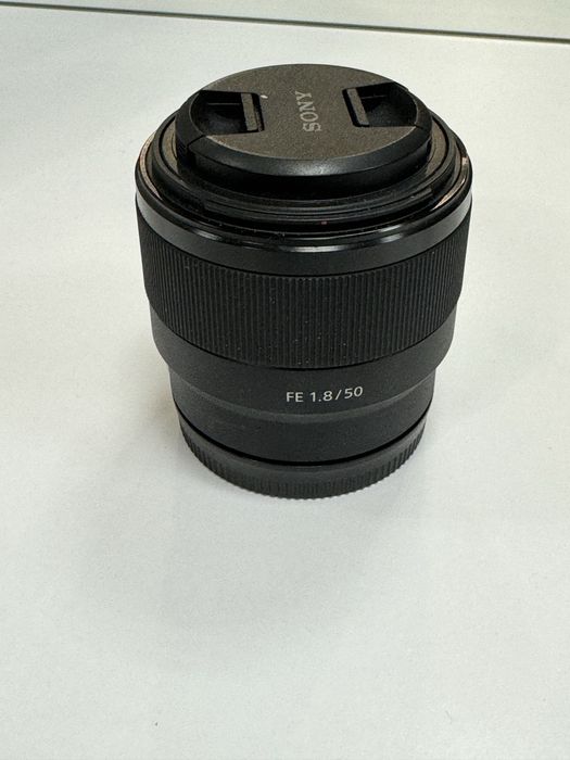 Sony ZV-E10 + dwa obiektywy + statyw