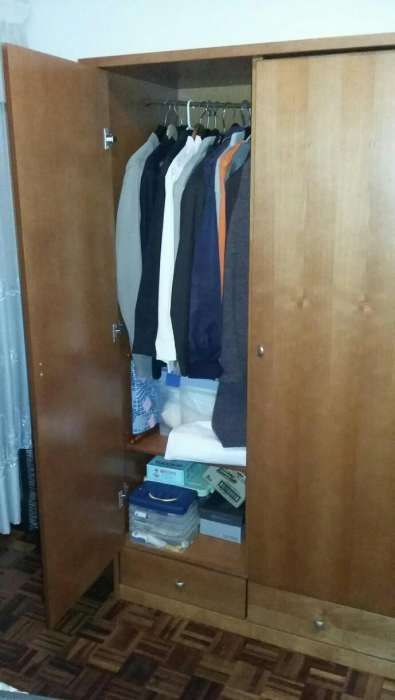 Roupeiro madeira faia