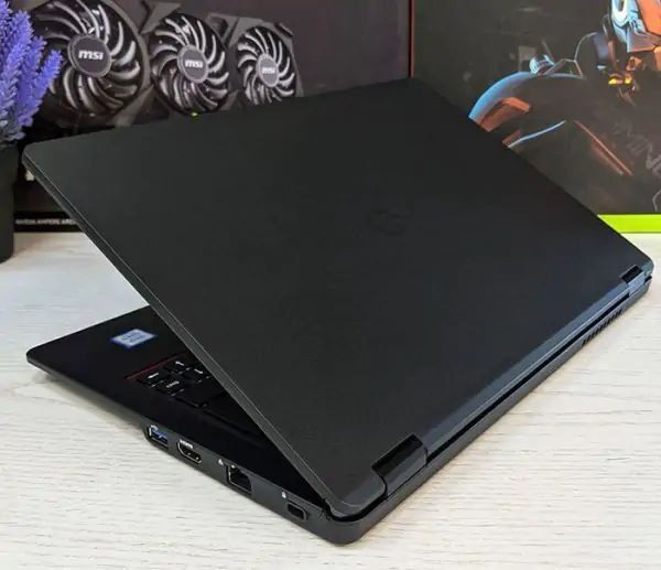 Ноутбук для роботи, навчання, перегляду фільмів FUJITSU  U729