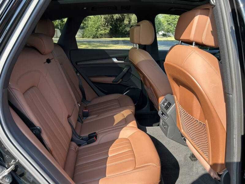 2021 Audi Q5 Premium plus