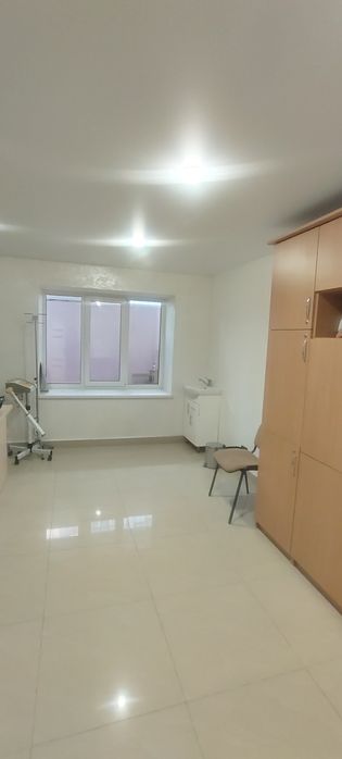 Продаж приватної клініки