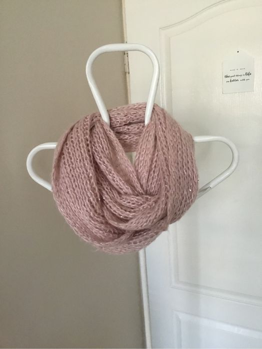 Różowy komin damski