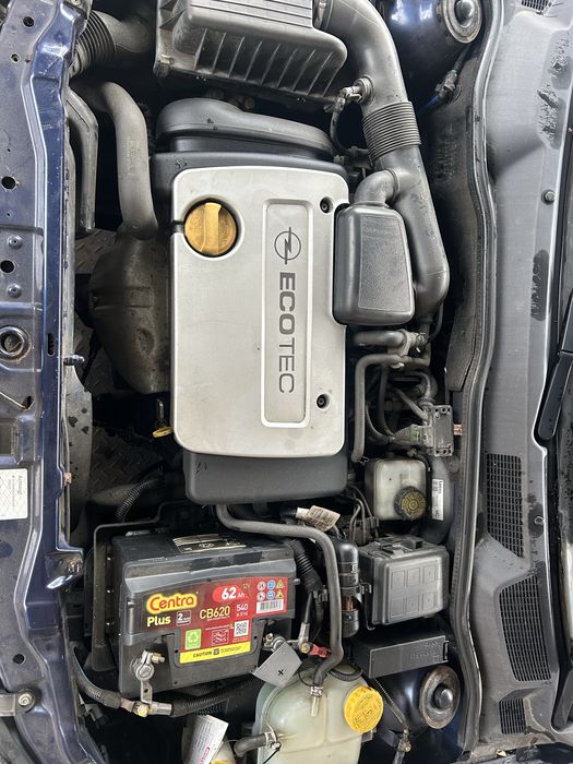 Opel Astra 1.6-16v na części