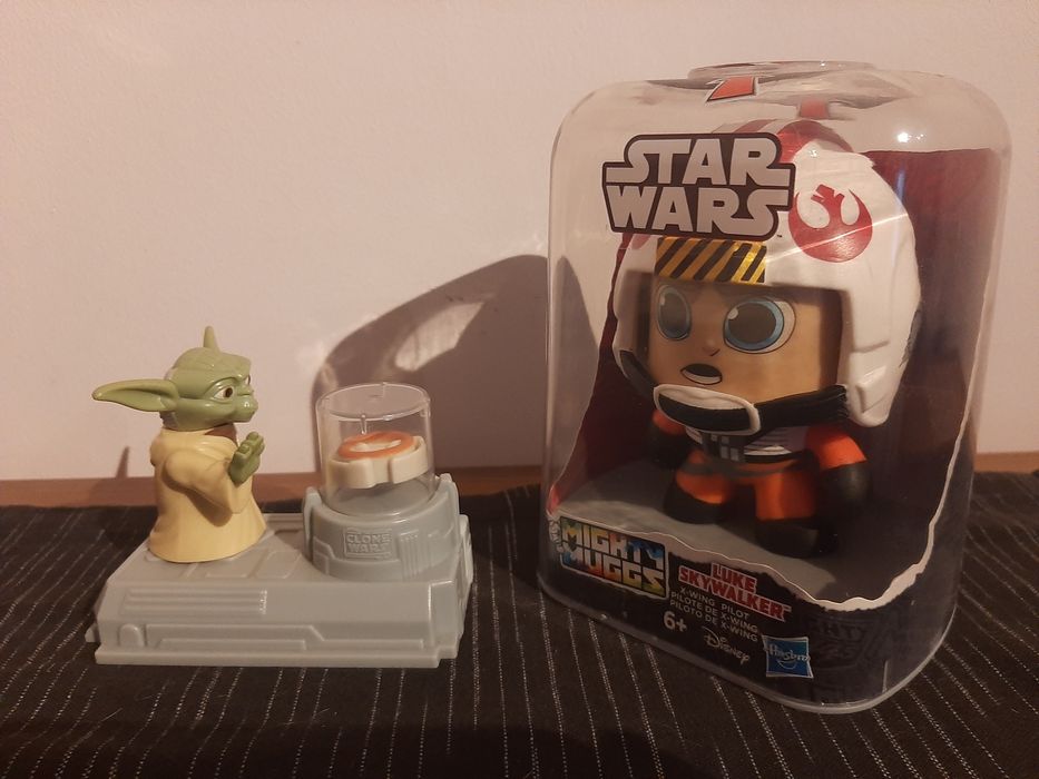 Figuras Star Wars  mandaloriam  snoopy luke sky walker carimbo