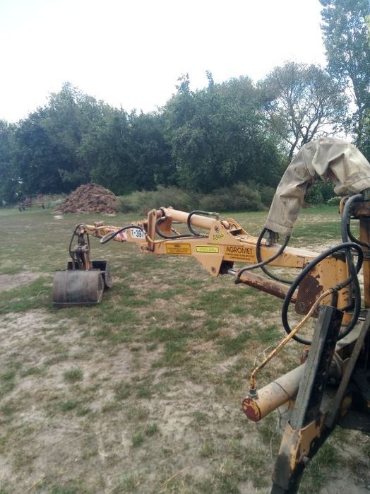 Ładowacz trol z widłami