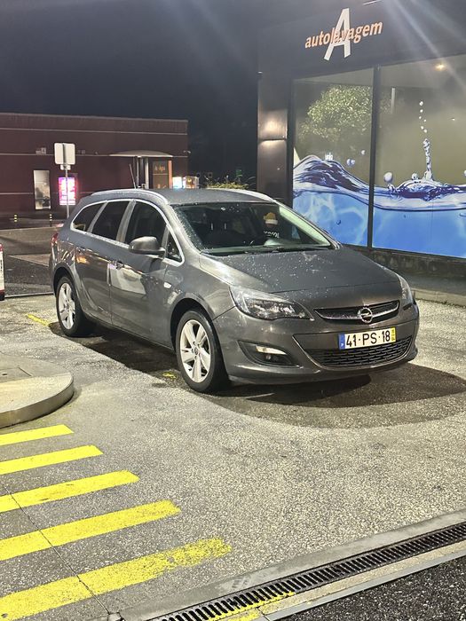 Opel Astra J 1.6 - 110cv - 2015