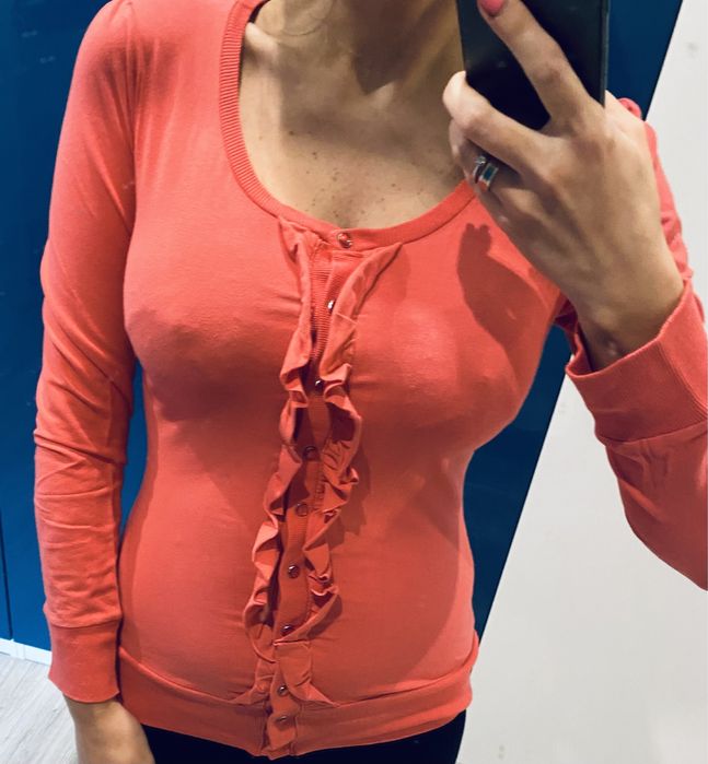 Jasnorozowa bluzka na guziki z falbanka M