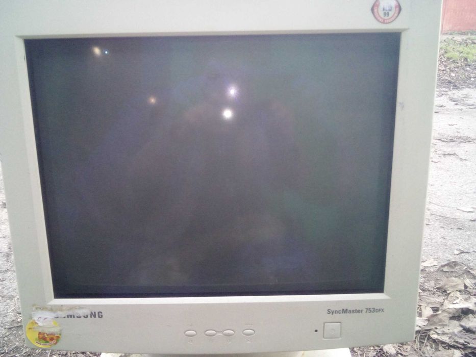 Монитор Samsung Sync Master 753DFX