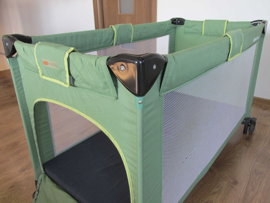 Łóżeczko turystyczne, kojec marki Koelstra + materacyk