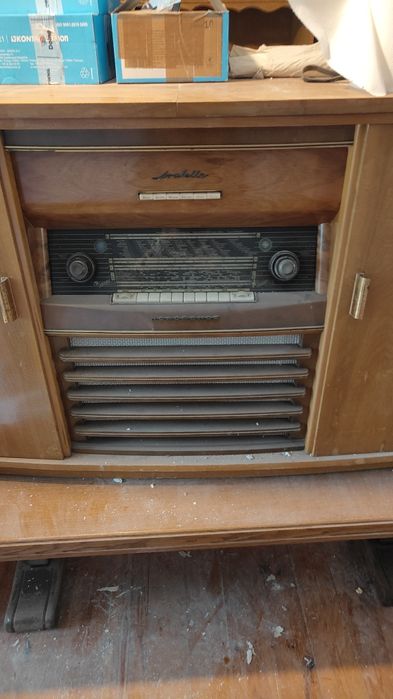 Arabella radio z gramofonem