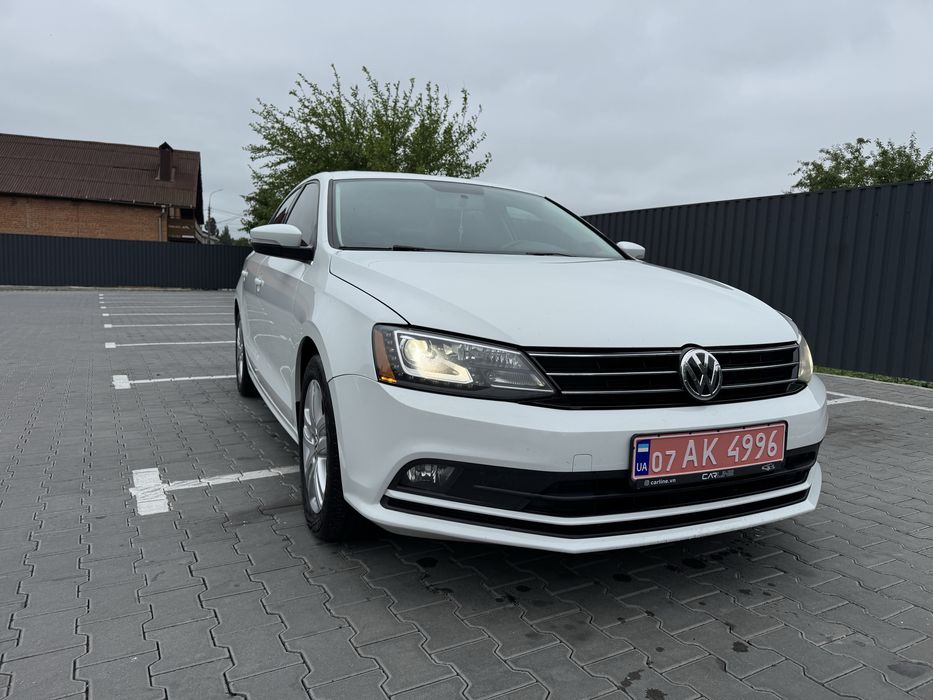 Volkswagen jetta 2015 года