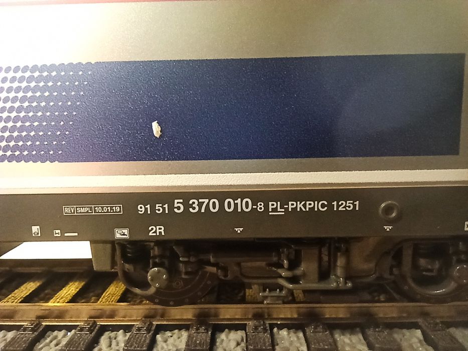 Lokomotywa Husarz h0 piko