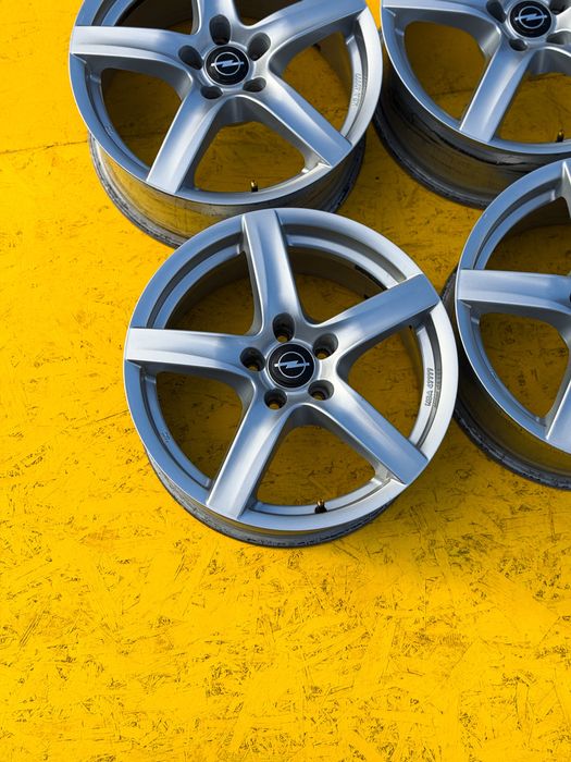 Диски Alutec R17 5.110 ET35 Опель Астра Зафіра Вектра Додж Омега Джип Компас