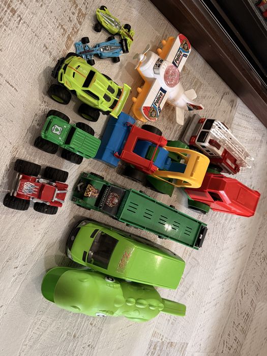 Іграшки для пісочниці