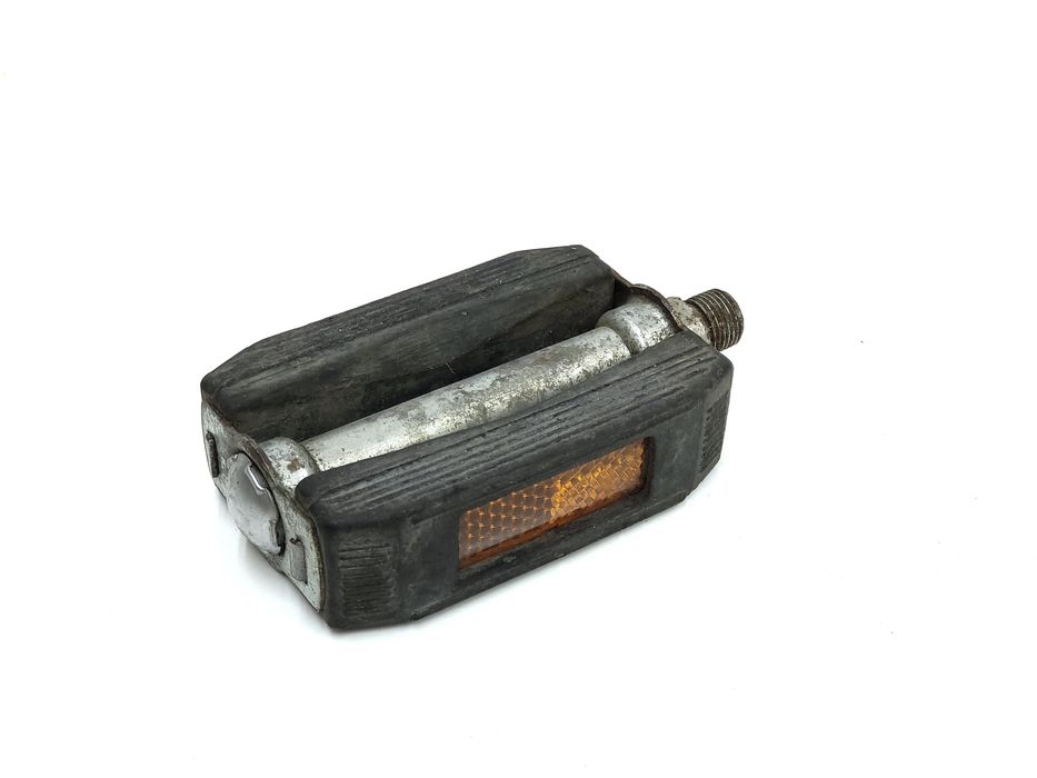 NOWY Prawy Pedał ZZR Romet Konsul Malwa Kalina Wagant