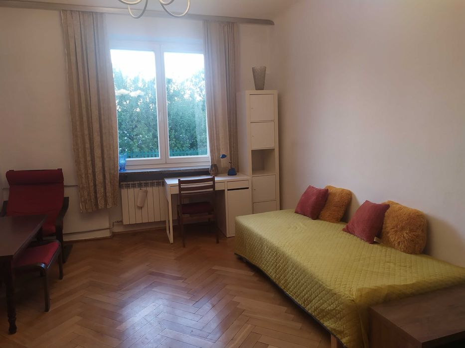 Centralna Praga mieszkanie 54m2 2 pokoje rozkładowe blisko pl. Hallera