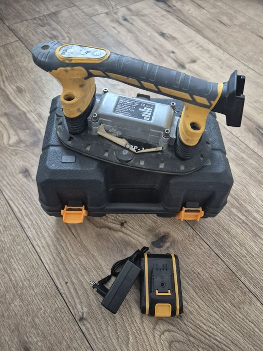 Przyssawka wibracyjna do płytek, gresu, szyb Powermat