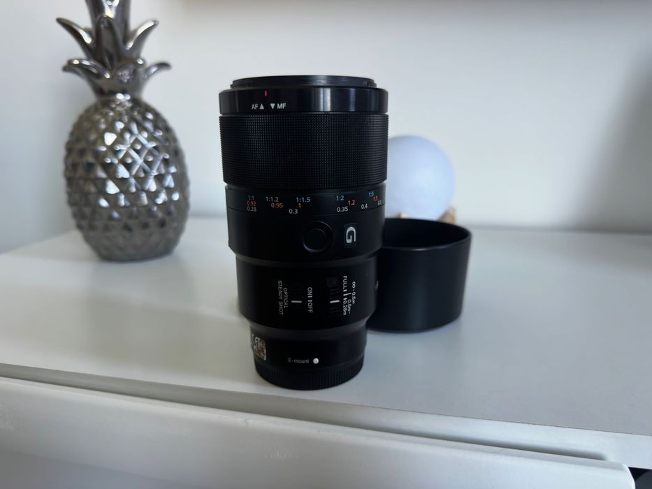 Sony FE 90mm f/2.8 Macro G OSS (Como Nova)