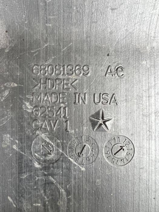 68081369AA Chrysler Бачок омывателя стекла