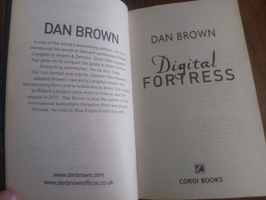 Dan Brown "Digital fortress"