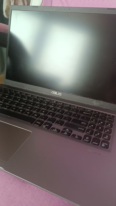 Laptop ASUS VivoBook F515JA