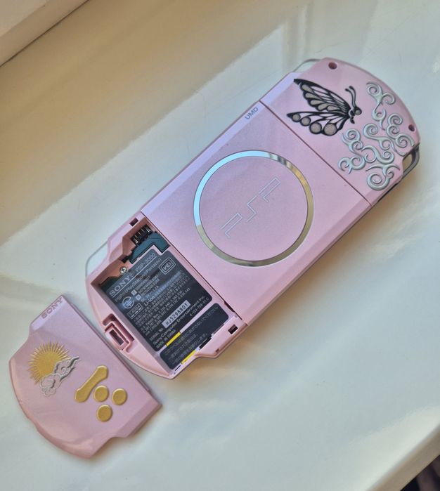 Psp 3000 pink 32 gb