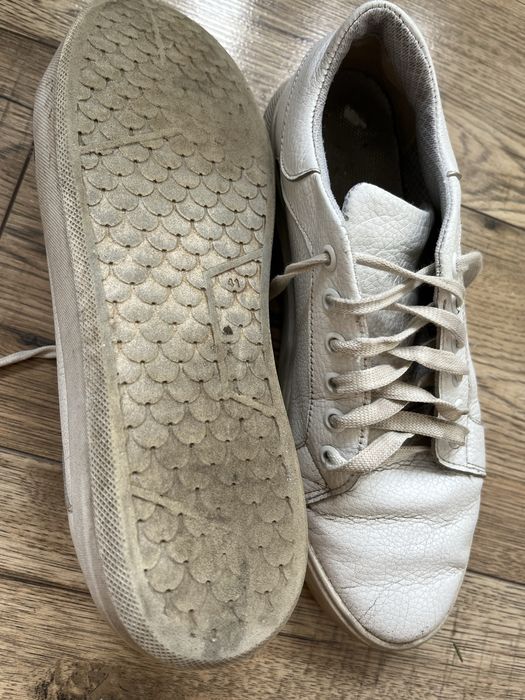 Białe Sneakersy Minimalistyczne Rozmiar 41 | Tanio / Okazja