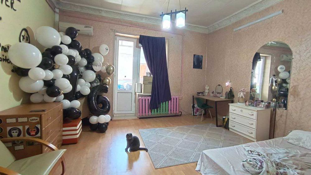 Продам дві квартири в центрі Одеси - пл. Соборна!