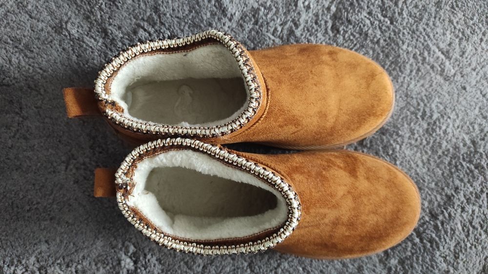 Buty jesienne typu UGG damskie wygodne