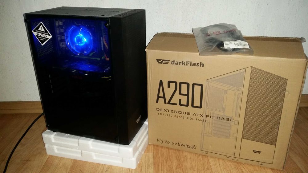 Komputer PC Intel Xeon 10 rdzeni 20 wątków