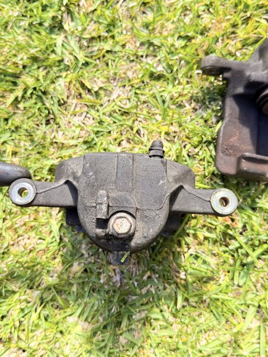 Pinças travão Nissan primera P10 eGT originais