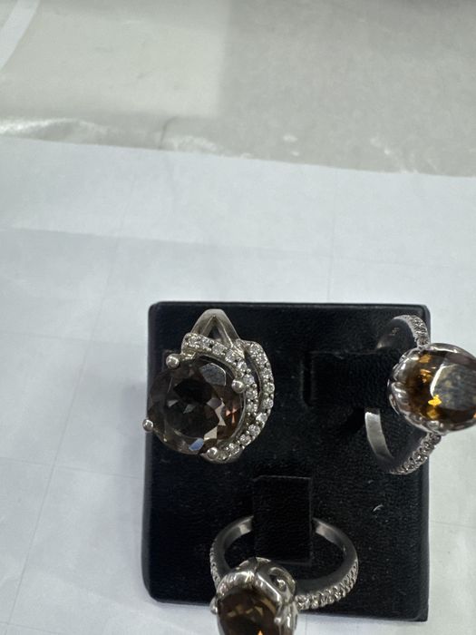 Каблучка срібло Топаз