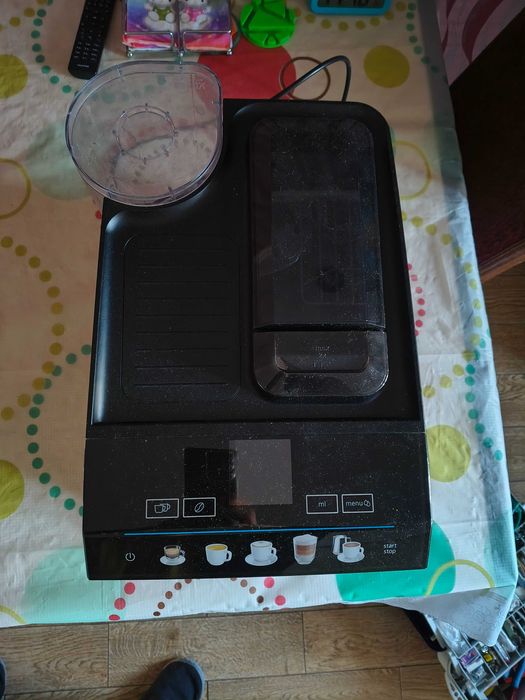 Кавомашина Siemens EQ.500 (під відновлення або на запчастини)