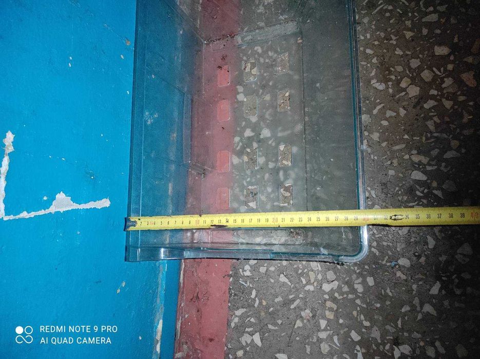 ящик от холодильника в хорошем состоянии