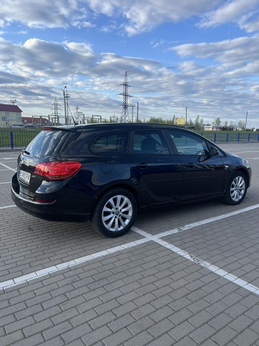 Opel Astra j 1.7 дизель