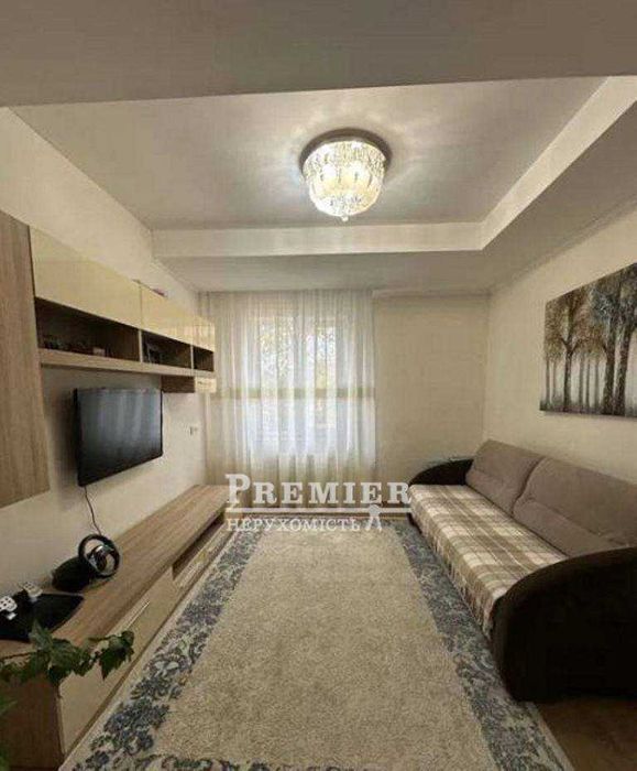 Продам дом в Нерубайском с ремонтом