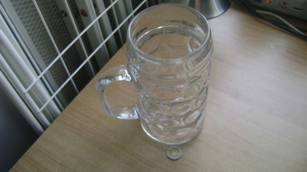 Starocie z PRL - Kufel szklany WARKA 1 litr TANIO