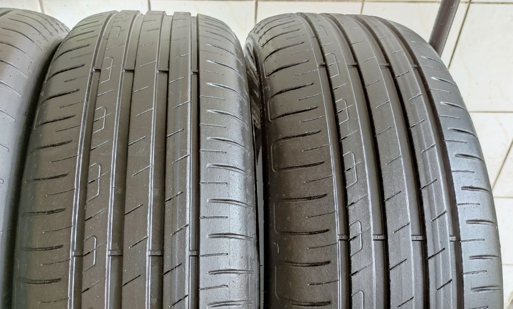 4x 215/55R17 Goodyear EfficientGrip Performance A/B/70dB JAK NOWE