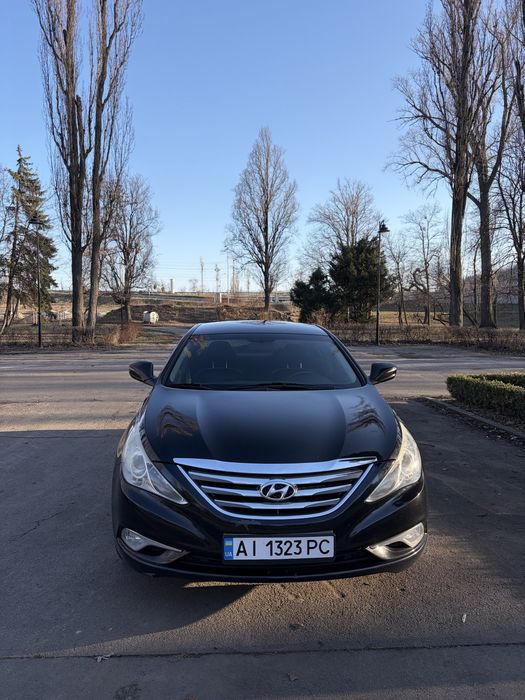 Hyundai Sonata TF